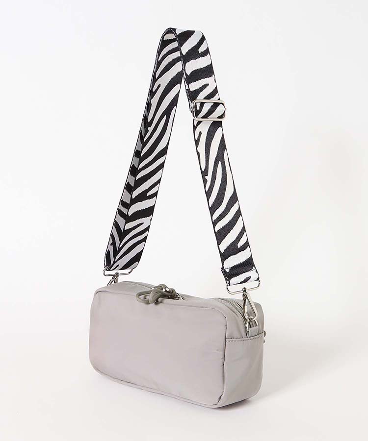 アニマルベルトスクエアショルダー バッグ BAG ショルダーバッグ