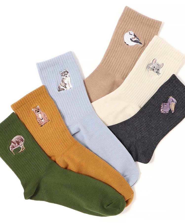 GGロゴ ベージュ ソックス 楽天市場】(U)GAPロゴ クルーソックス(ユニセックス) GAP ギャップ