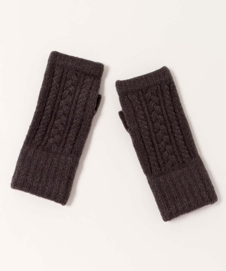ケーブル柄編みフィンガーレスグローブ | Bleu Bleuet（ブルーブルーエ
