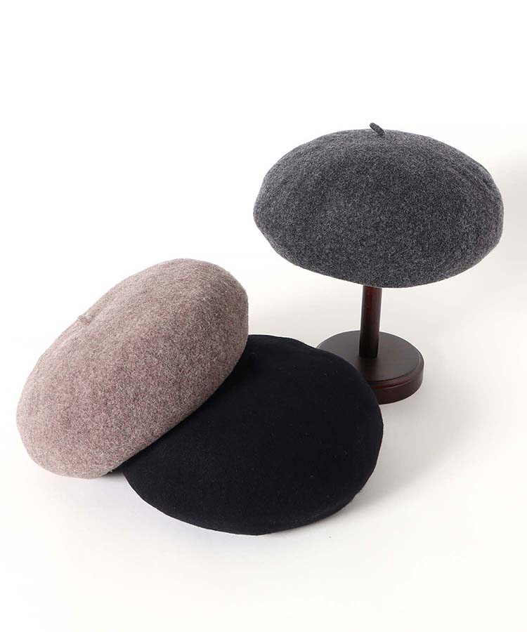 ジョンブル　ウール グレーと黒のニュアンス柄ベレー帽 パッチ付き ウールベレー | Bleu Bleuet（ブルーブルーエ）公式通販