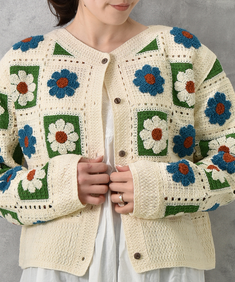 フラワーサガラ刺繍かぎ針カーディガン | Bleu Bleuet（ブルーブルーエ