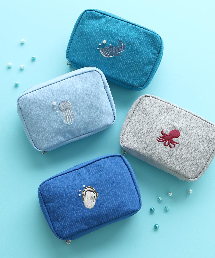 海洋生物パール刺繍多ポケットポーチ | Bleu Bleuet（ブルーブルーエ